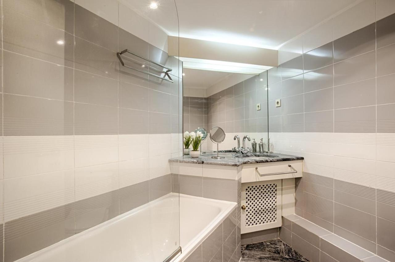 Green Executive Apartment In The Heart Of Lisbon Luaran gambar